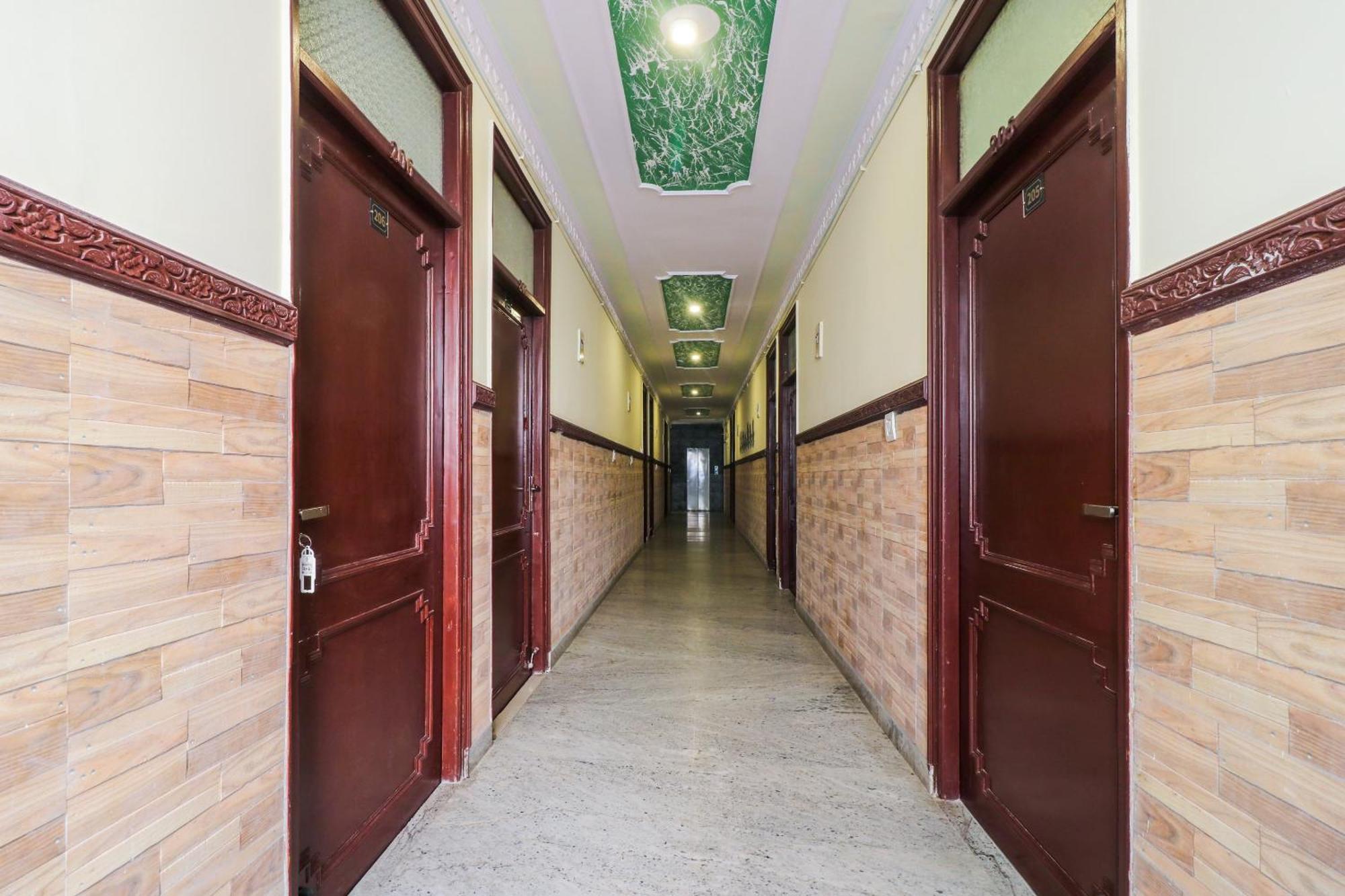 Hotel O Vijeet Palace Jaipur Bagian luar foto