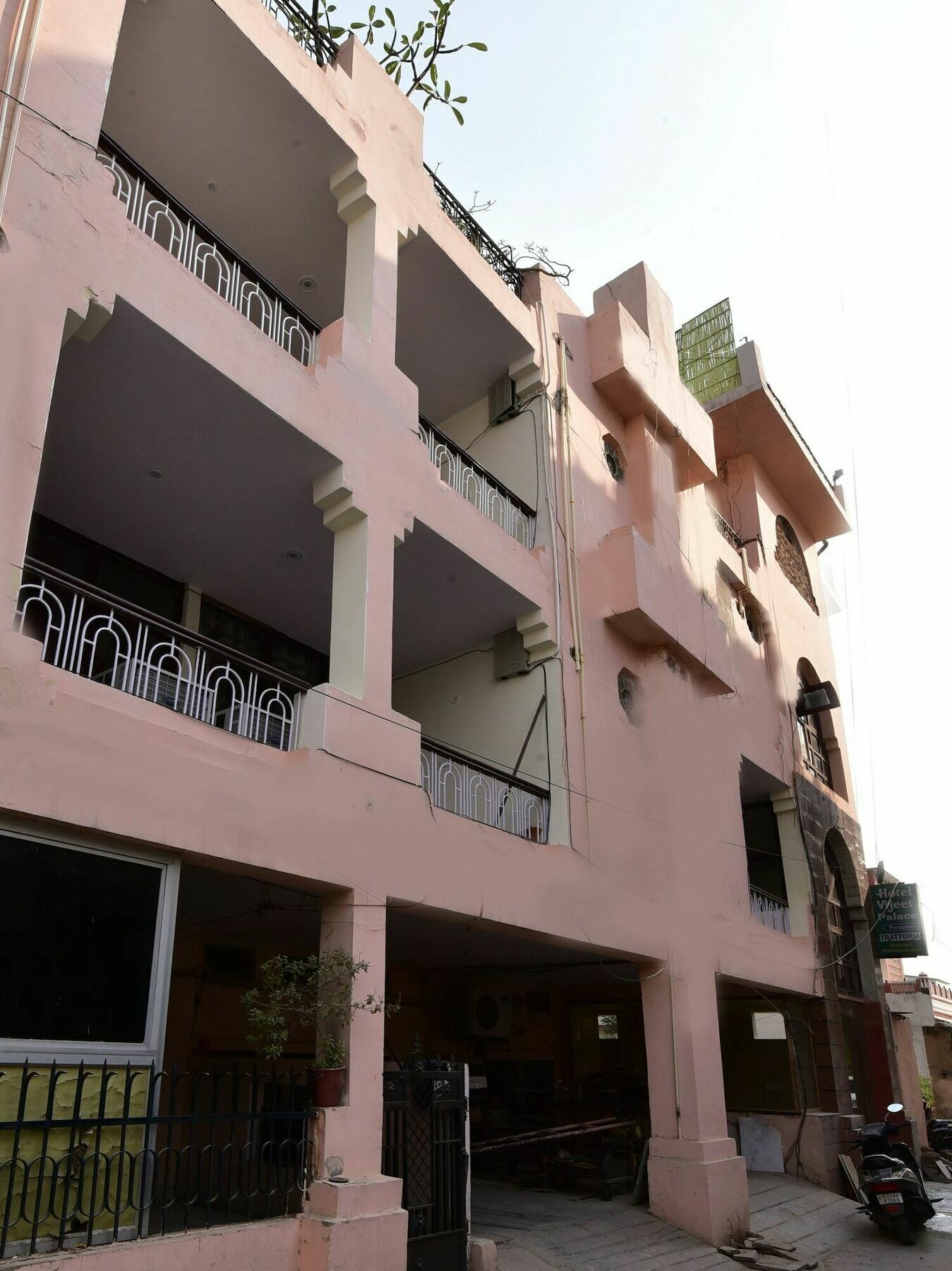 Hotel O Vijeet Palace Jaipur Bagian luar foto
